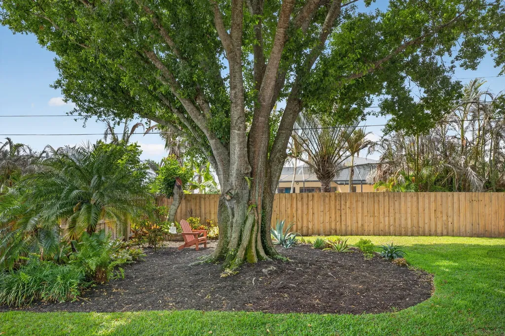 6771 NW Abigail Avenue Port St Lucie FL 34983
