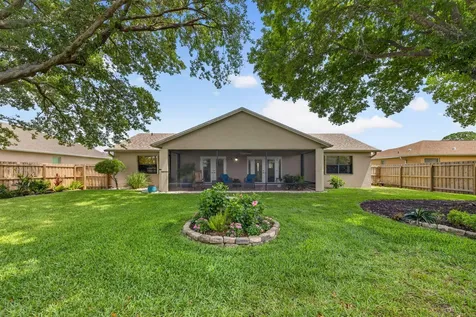 6771 NW Abigail Avenue Port St Lucie FL 34983