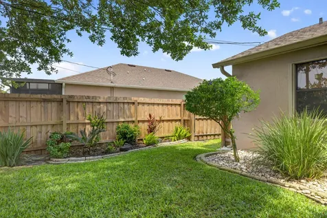 6771 NW Abigail Avenue Port St Lucie FL 34983