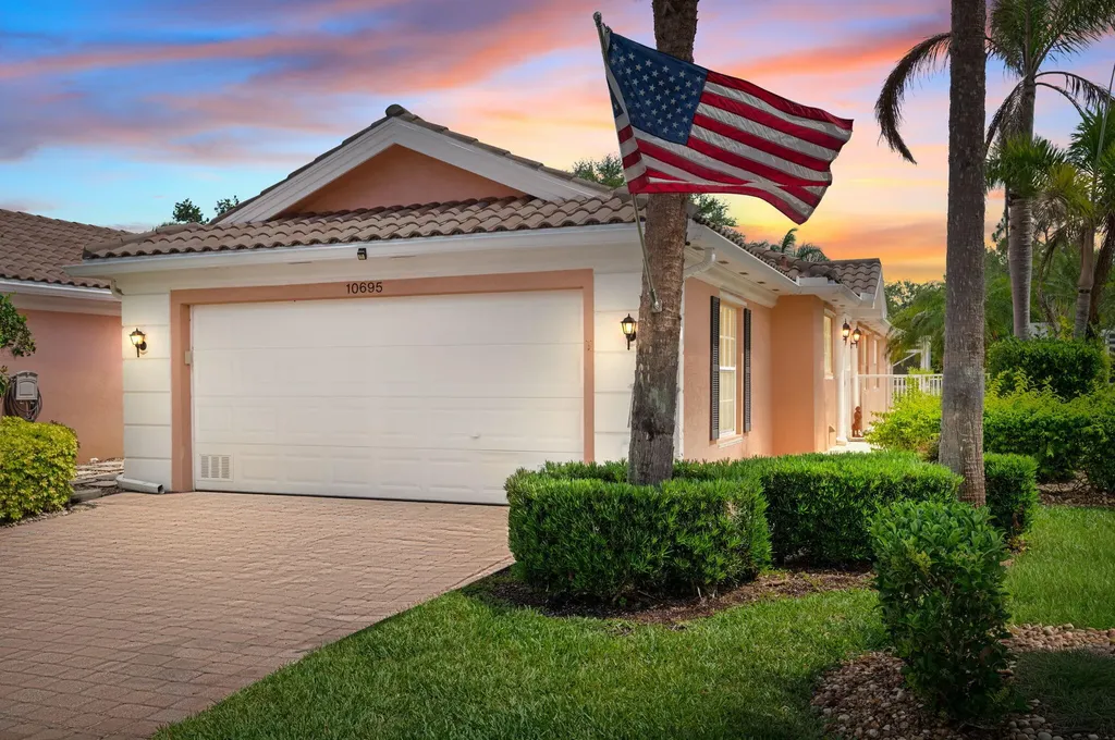 10695 SW Hartwick Drive Port St Lucie FL 34987
