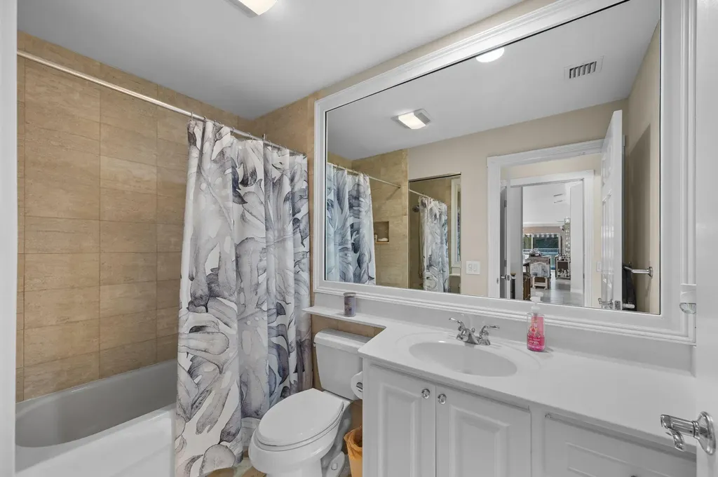 10695 SW Hartwick Drive Port St Lucie FL 34987