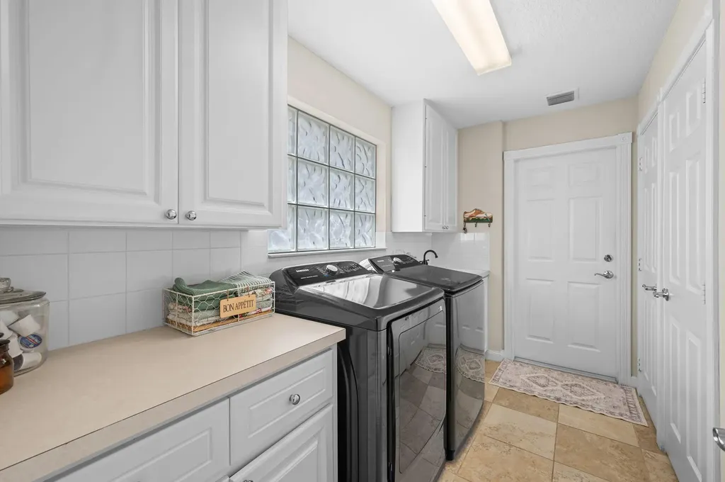 10695 SW Hartwick Drive Port St Lucie FL 34987