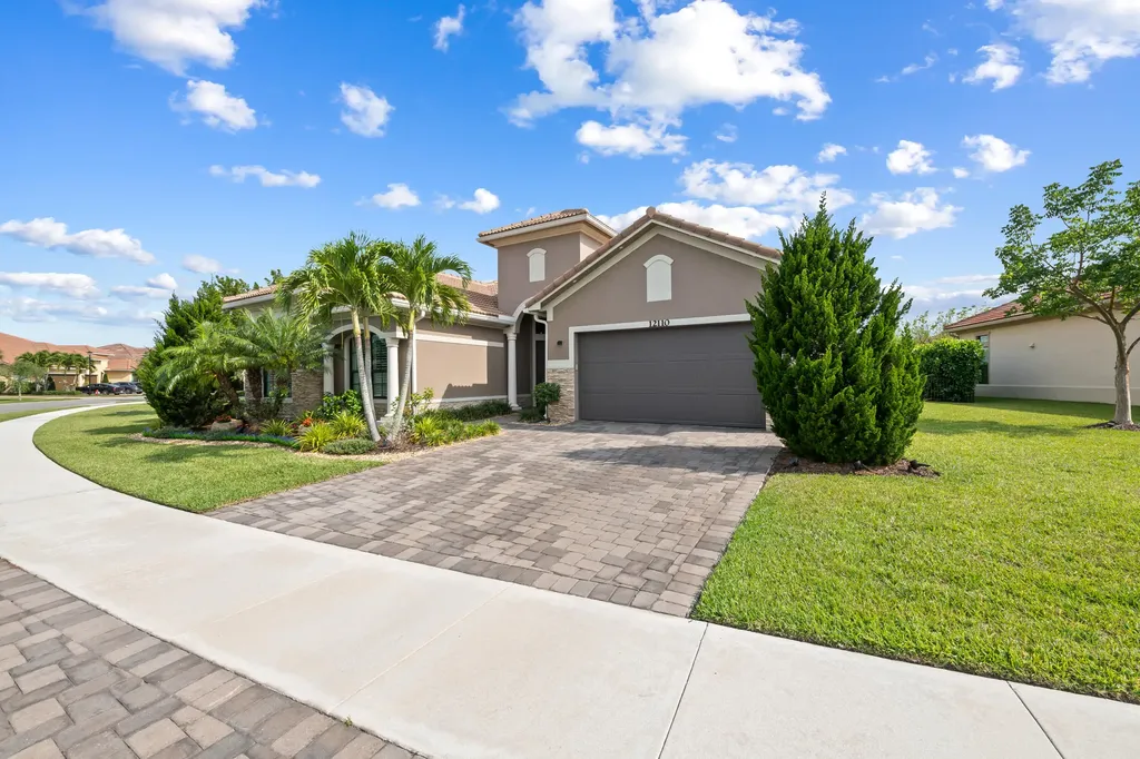 12110 Bastille Circle E Parkland FL 33076