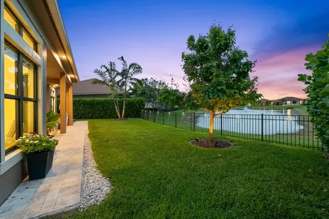 12110 Bastille Circle E Parkland FL 33076