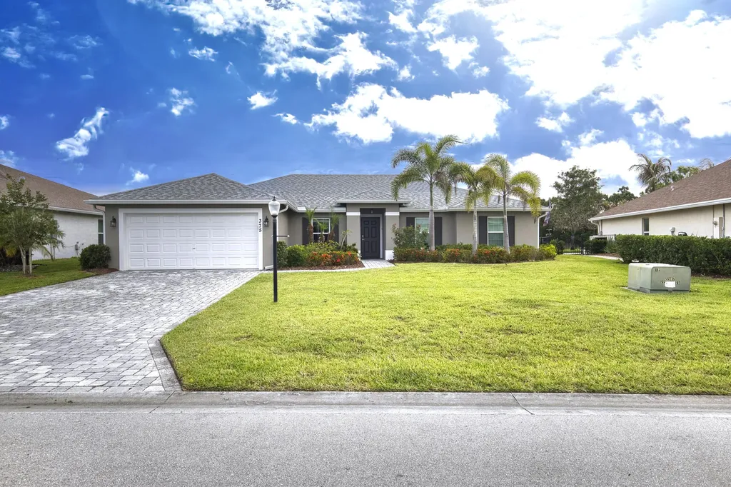 375 SW Vista Lake Drive Port St Lucie FL 34953