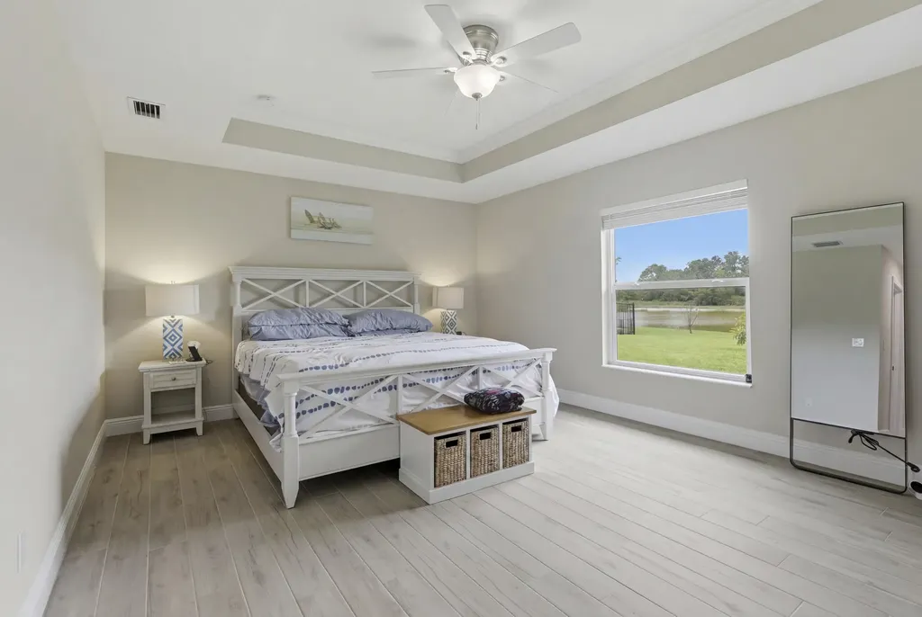 375 SW Vista Lake Drive Port St Lucie FL 34953