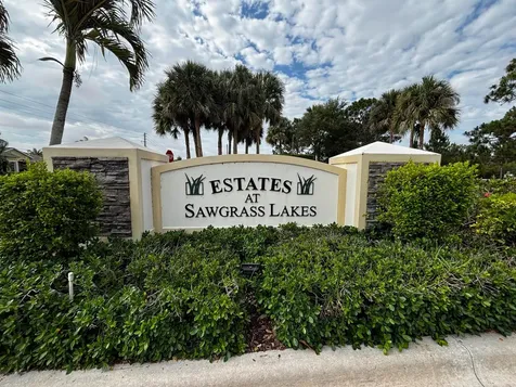 375 SW Vista Lake Drive Port St Lucie FL 34953