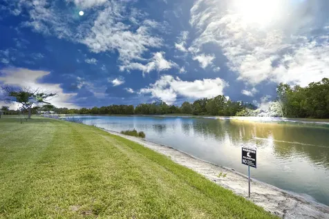 375 SW Vista Lake Drive Port St Lucie FL 34953