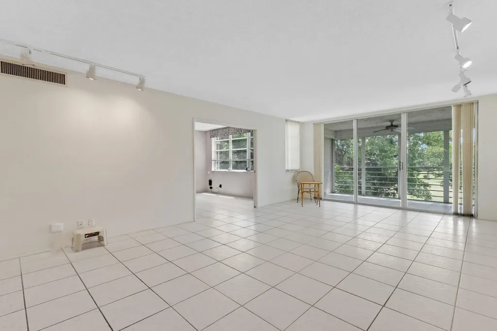 804 Cypress Grove Lane Pompano Beach FL 33069