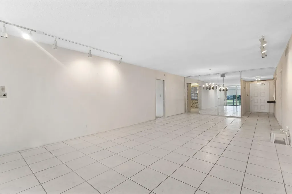 804 Cypress Grove Lane Pompano Beach FL 33069