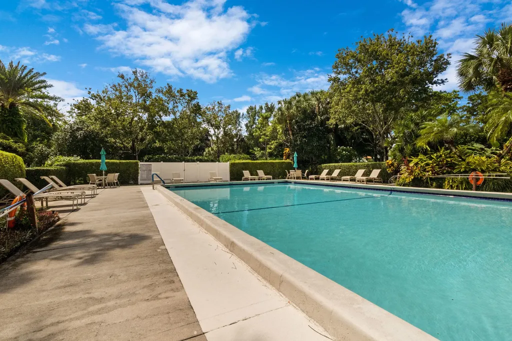 804 Cypress Grove Lane Pompano Beach FL 33069