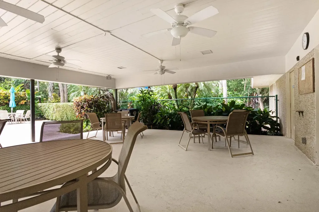 804 Cypress Grove Lane Pompano Beach FL 33069