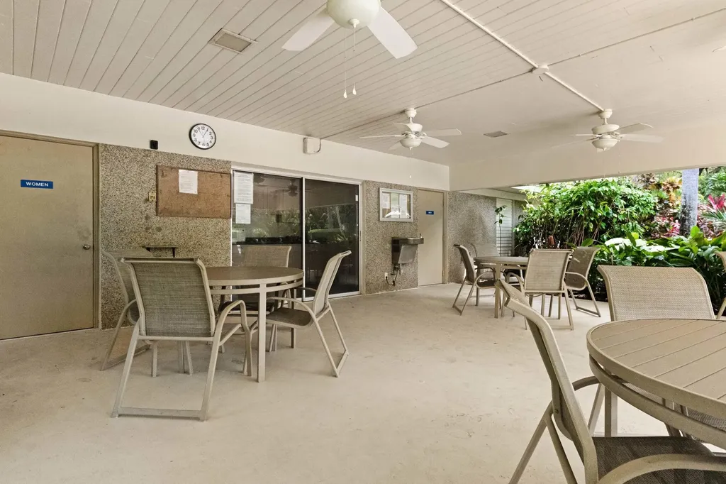 804 Cypress Grove Lane Pompano Beach FL 33069