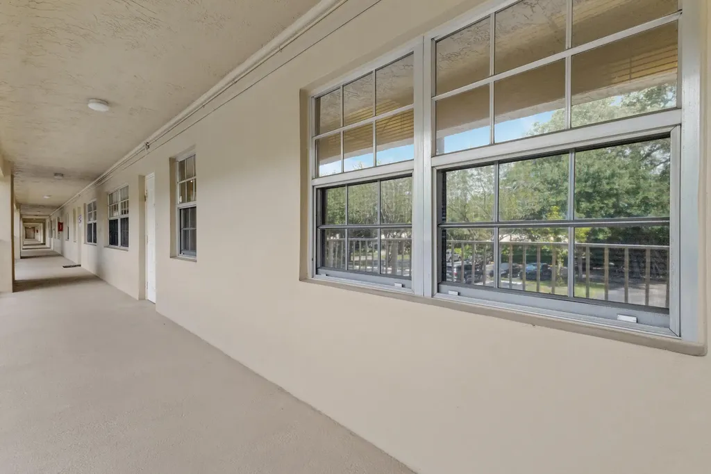 804 Cypress Grove Lane Pompano Beach FL 33069