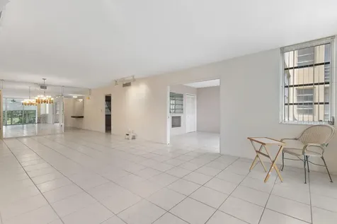 804 Cypress Grove Lane Pompano Beach FL 33069