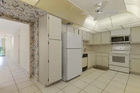 804 Cypress Grove Lane Pompano Beach FL 33069