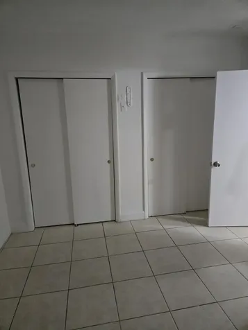 230 SW 11th Avenue Hallandale Beach FL 33009
