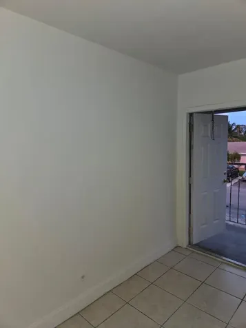 230 SW 11th Avenue Hallandale Beach FL 33009