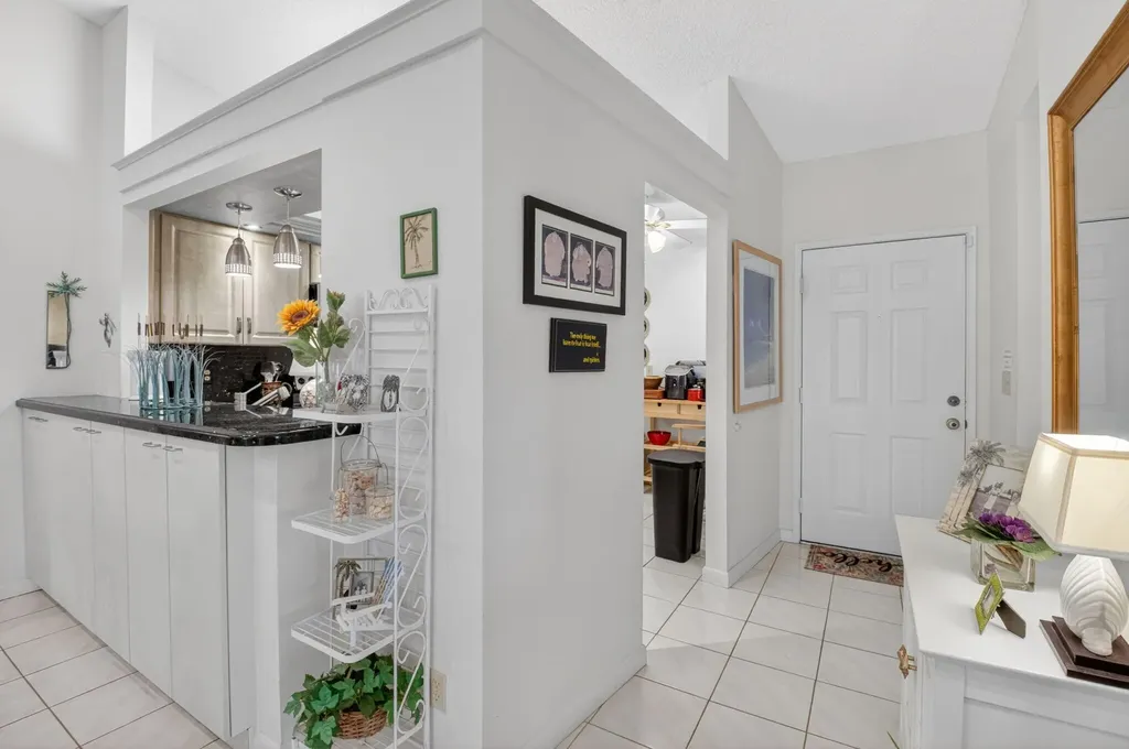 10039 Andrea Lane Boynton Beach FL 33437
