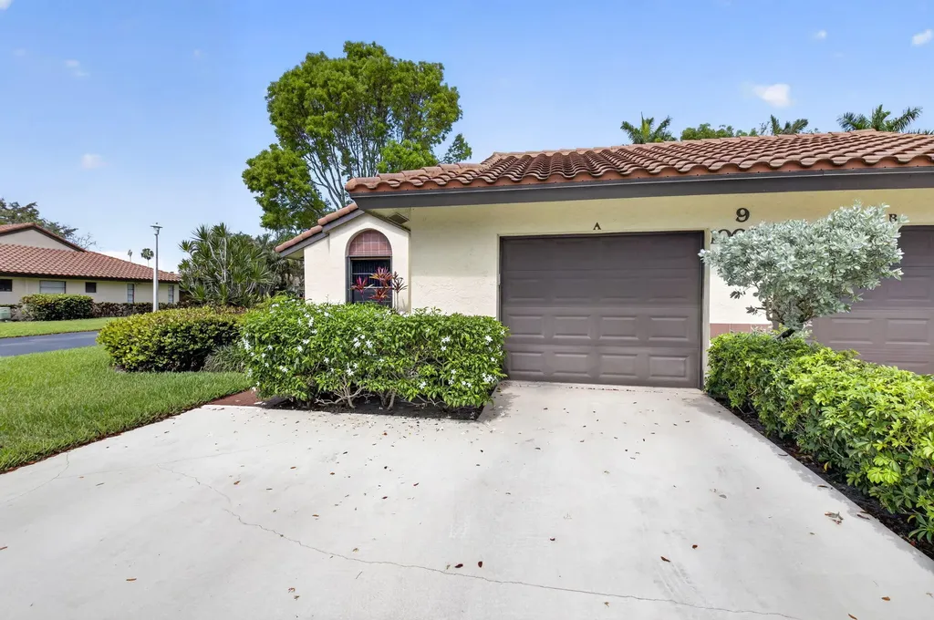10039 Andrea Lane Boynton Beach FL 33437