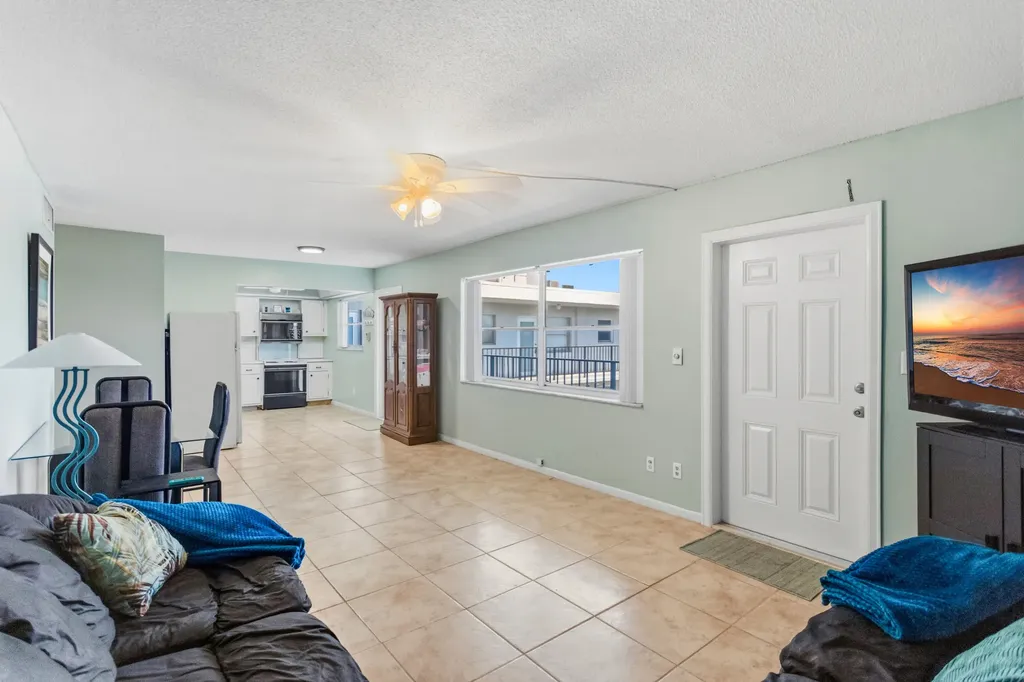 1750 Jefferson Street Hollywood FL 33020