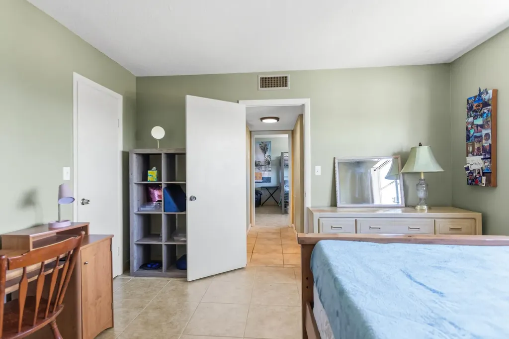 1750 Jefferson Street Hollywood FL 33020