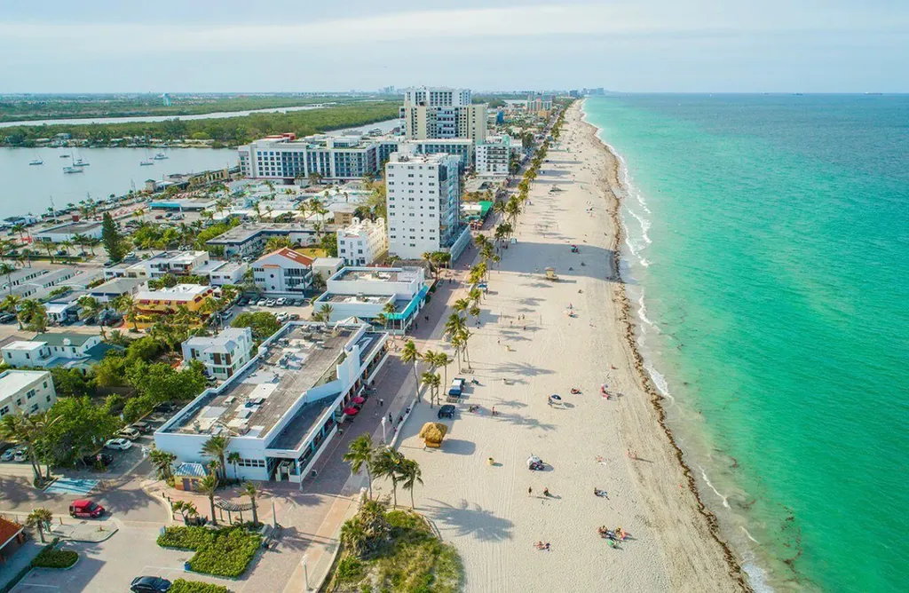 1750 Jefferson Street Hollywood FL 33020