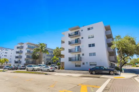 1750 Jefferson Street Hollywood FL 33020