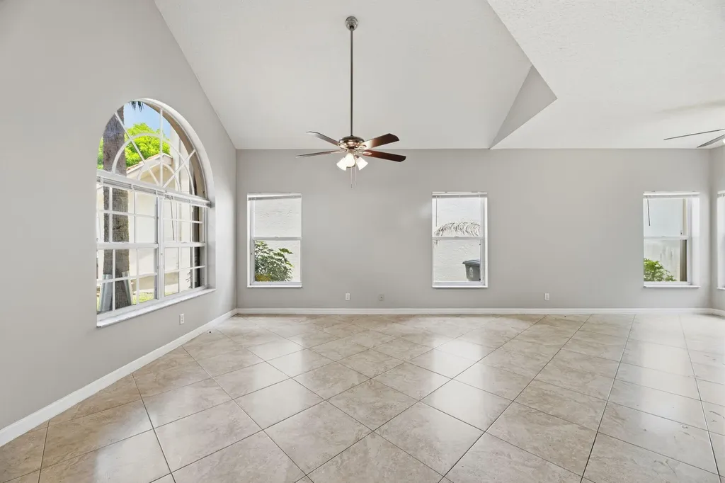 7634 Trenton Drive Lake Worth FL 33467