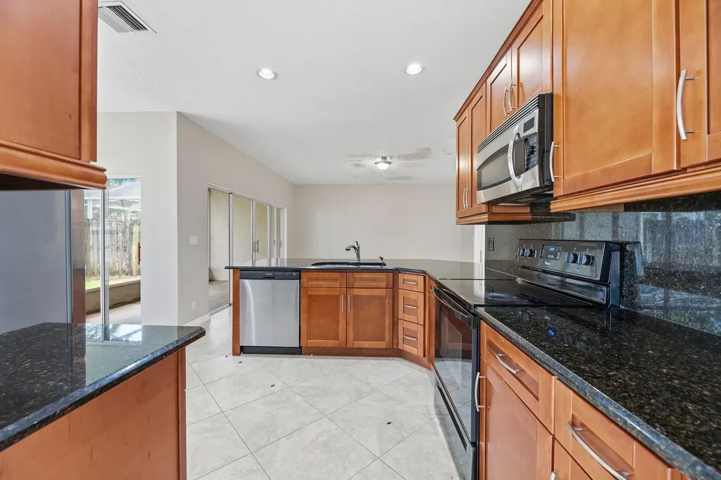 7634 Trenton Drive Lake Worth FL 33467