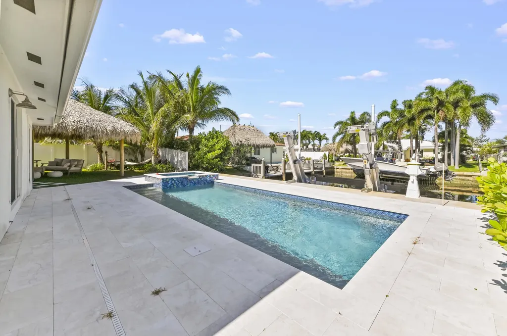 511 SE 9th Avenue Pompano Beach FL 33060