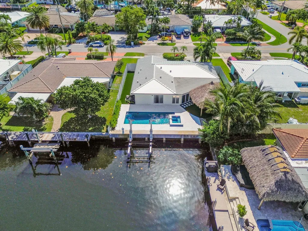 511 SE 9th Avenue Pompano Beach FL 33060