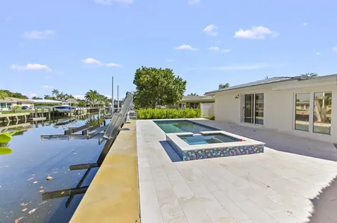 511 SE 9th Avenue Pompano Beach FL 33060