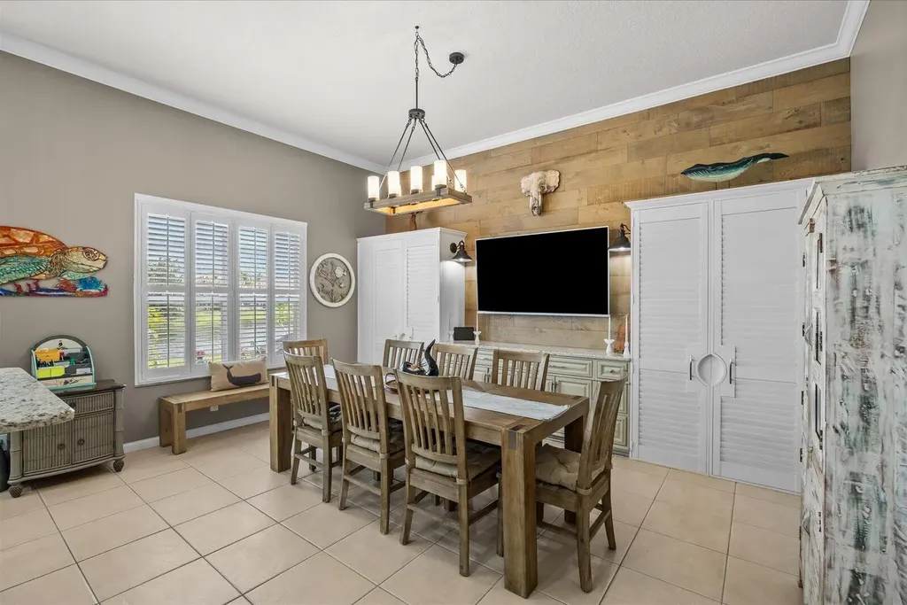 482 NW Blue Lake Drive Port St Lucie FL 34986