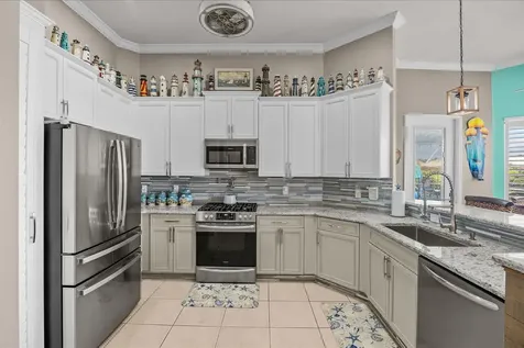 482 NW Blue Lake Drive Port St Lucie FL 34986