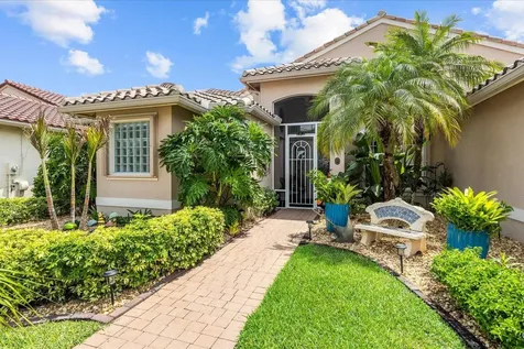482 NW Blue Lake Drive Port St Lucie FL 34986