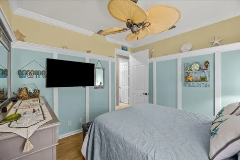 482 NW Blue Lake Drive Port St Lucie FL 34986