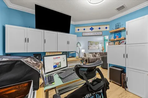 482 NW Blue Lake Drive Port St Lucie FL 34986