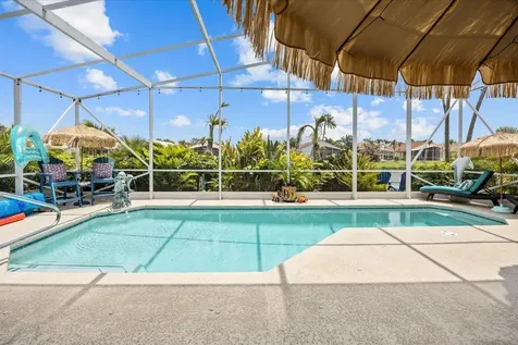 482 NW Blue Lake Drive Port St Lucie FL 34986
