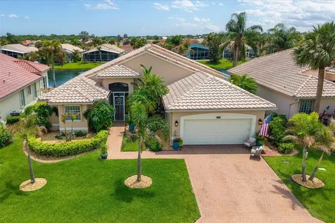 482 NW Blue Lake Drive Port St Lucie FL 34986