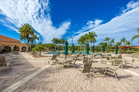 482 NW Blue Lake Drive Port St Lucie FL 34986