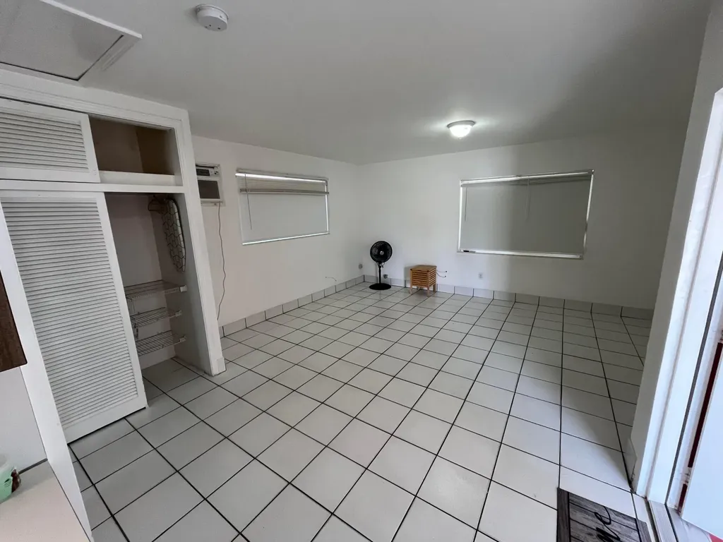 3132 SW 25th Street Miami FL 33133