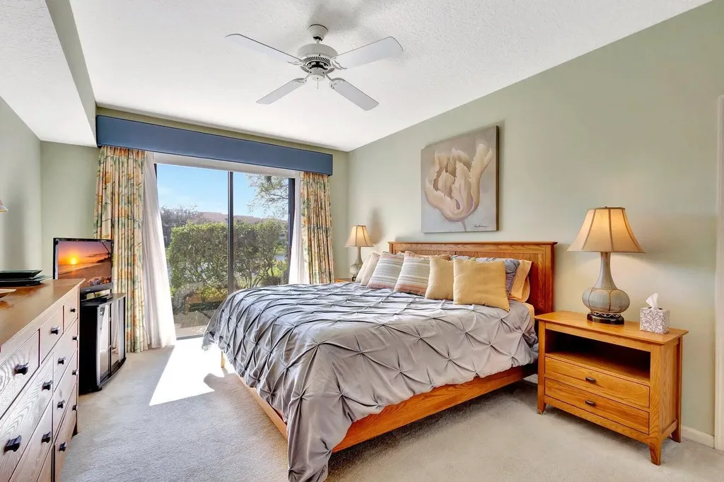 16050 W Bay Drive Jupiter FL 33477