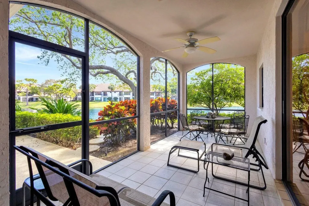 16050 W Bay Drive Jupiter FL 33477