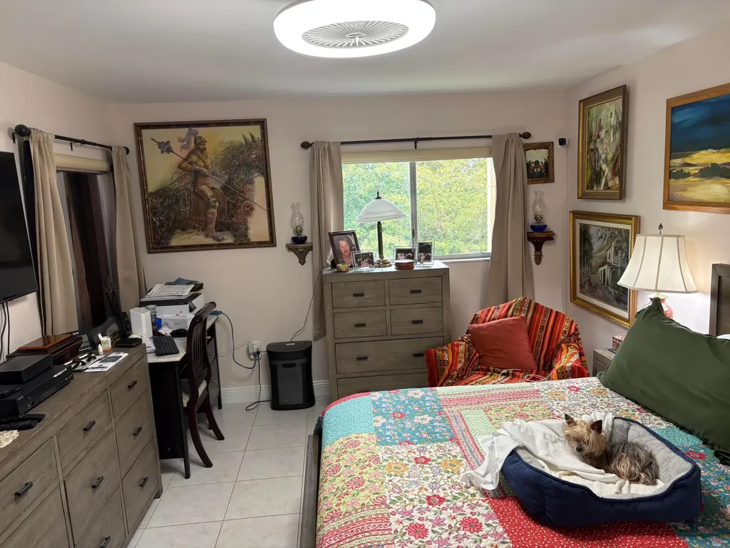 800 SW 142nd Pembroke Pines FL 33027