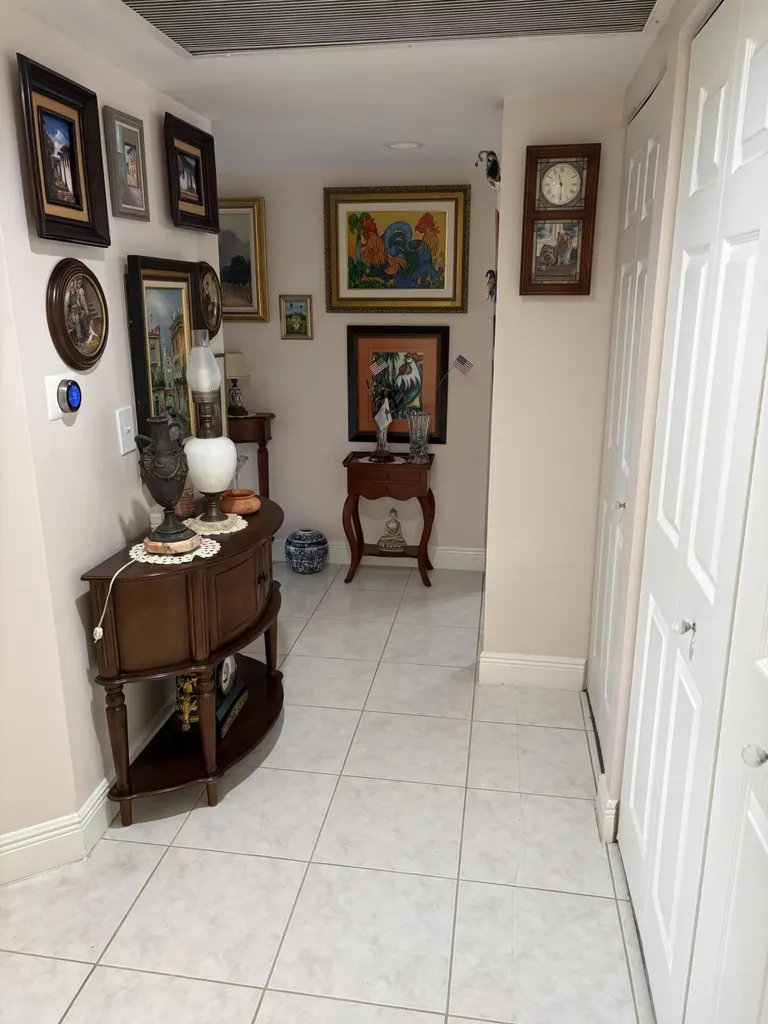 800 SW 142nd Pembroke Pines FL 33027