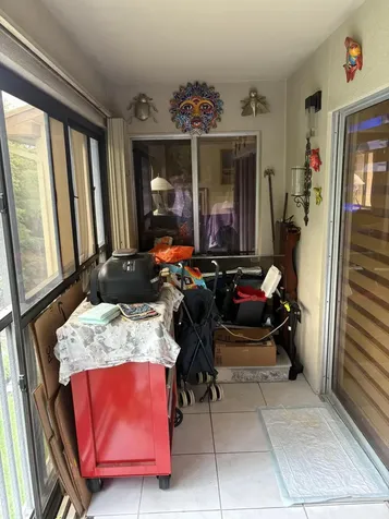 800 SW 142nd Pembroke Pines FL 33027