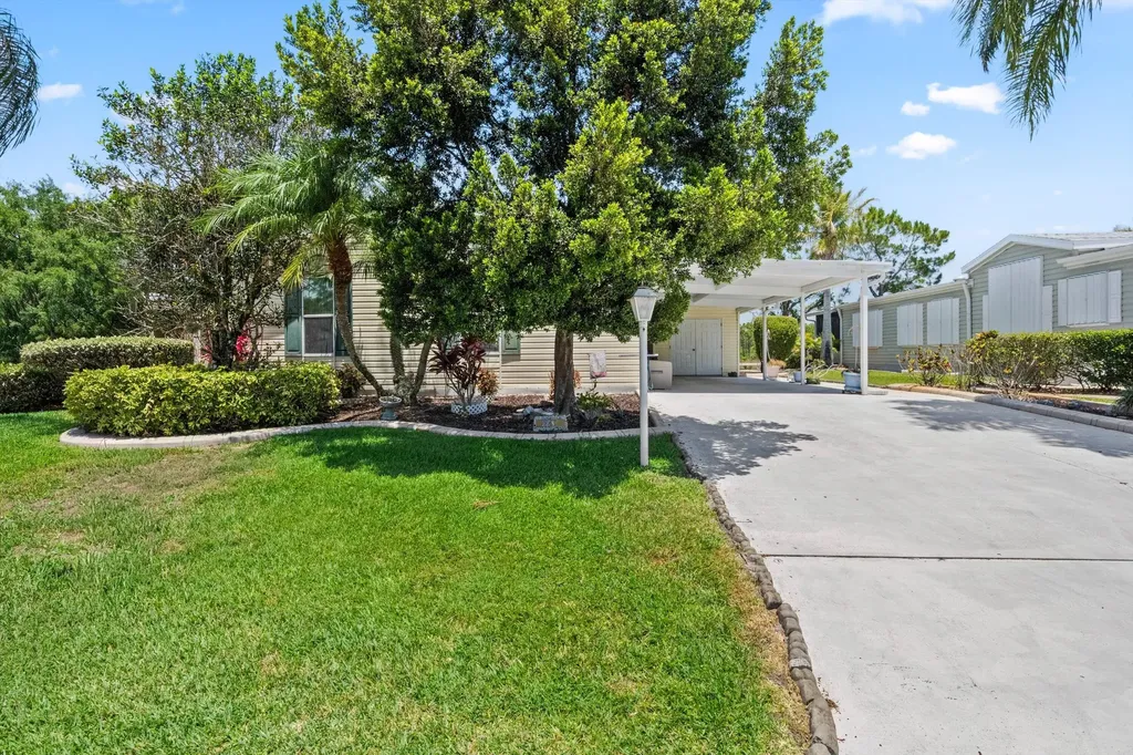 2832 Eagles Nest Way Port St Lucie FL 34952