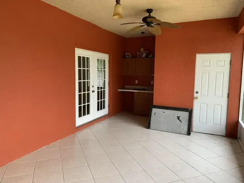 180 SW Oakridge Drive Port St Lucie FL 34984