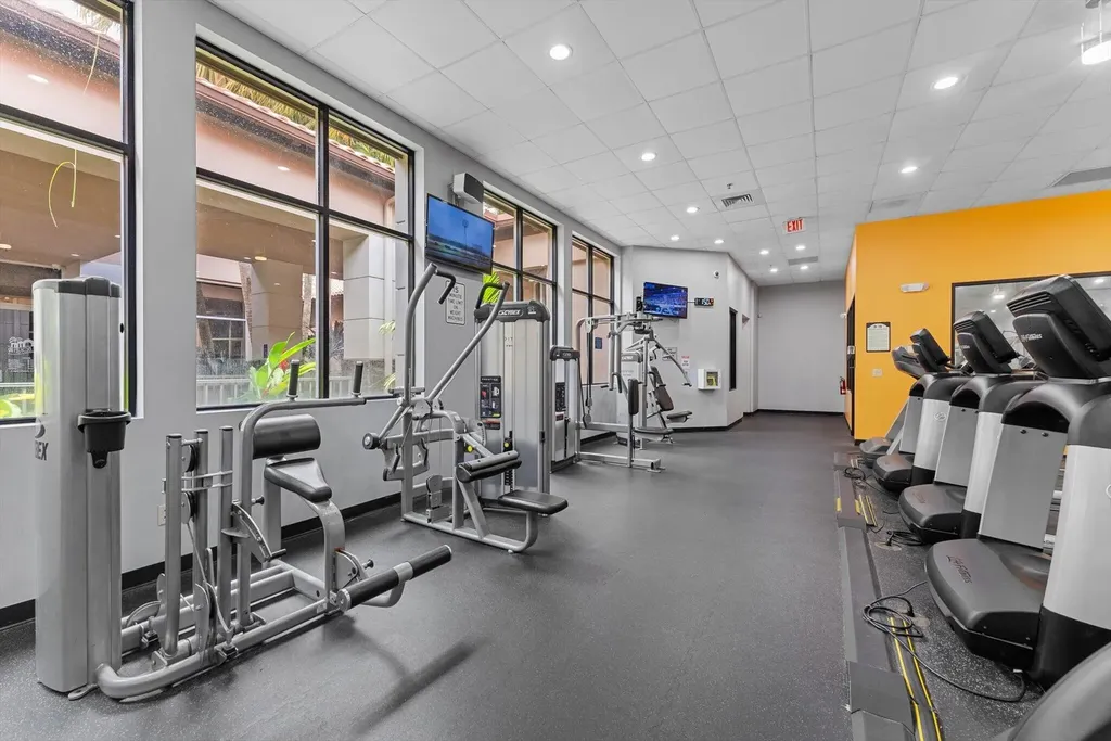 10240 Via Hibiscus Boca Raton FL 33428